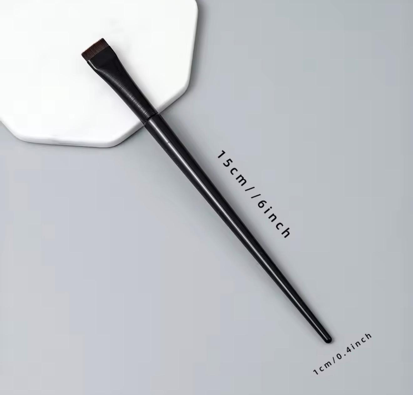 Pincel plano · Brow & Color